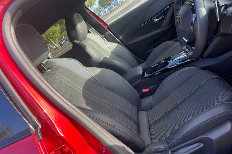 Used Peugeot 208 2025 for sale - 76999876: Photo 38