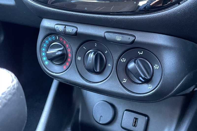 Used Vauxhall Corsa 2018 for sale - 76754850: Photo 14