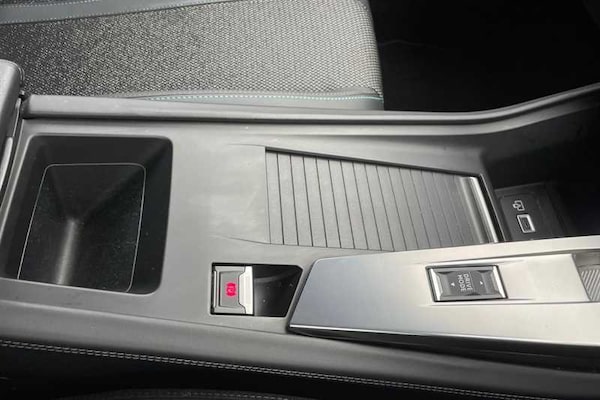 Used Peugeot 308 2023 for sale - 76204300: Photo 27