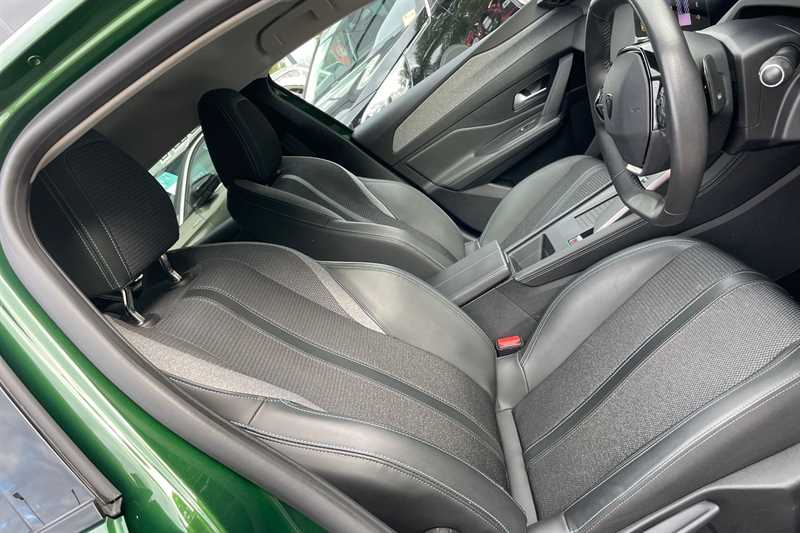 Used Peugeot 308 2023 for sale - 76204300: Photo 47