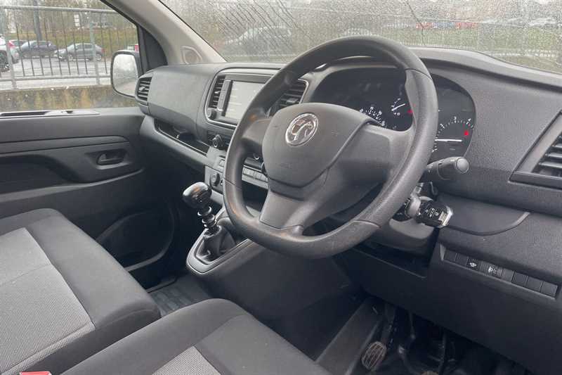 Used Vauxhall Vivaro 2023 for sale - 77614801: Photo 10