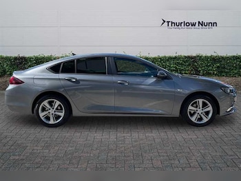Used Vauxhall Insignia 2019 for sale - 75967343: Photo