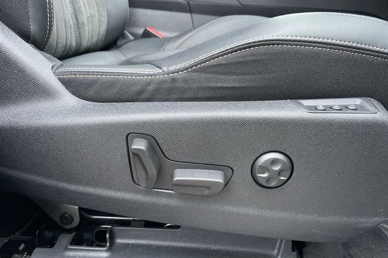 Used Peugeot 5008 2023 for sale - 77471783: Photo 42