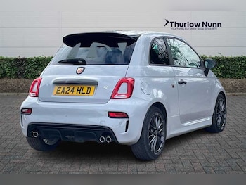 Used Abarth 695 2024 for sale - 78051568: Photo