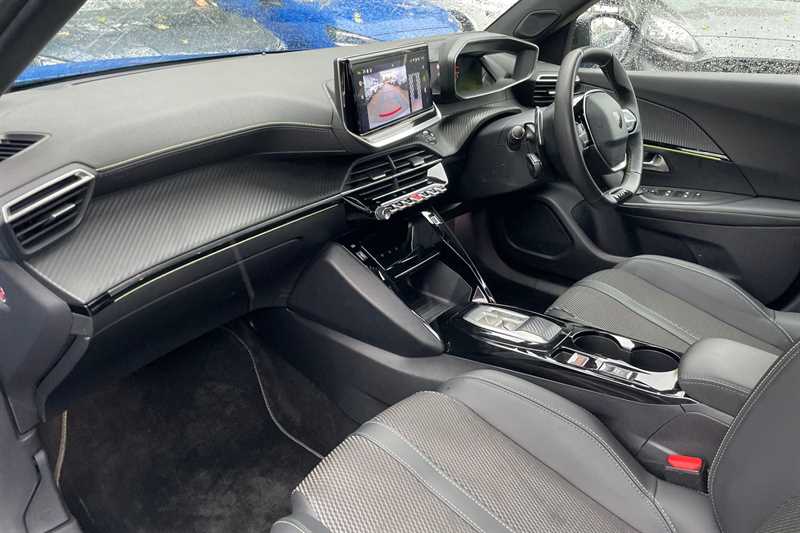 Used Peugeot 2008 2023 for sale - 76318767: Photo 13
