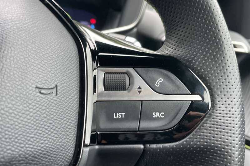Used Peugeot 2008 2023 for sale - 76318767: Photo 22