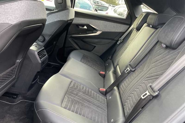 Used Peugeot E-3008 2024 for sale - 74558253: Photo 32
