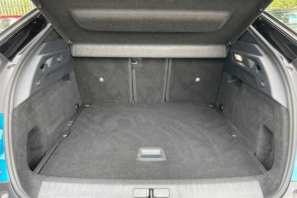 Used Peugeot E-3008 2024 for sale - 76204121: Photo 24