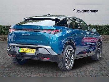 Used Peugeot E-3008 2024 for sale - 76204121: Photo