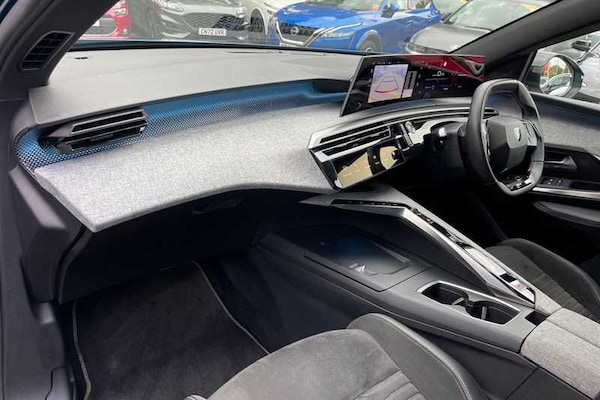 Used Peugeot E-3008 2024 for sale - 76204121: Photo 40