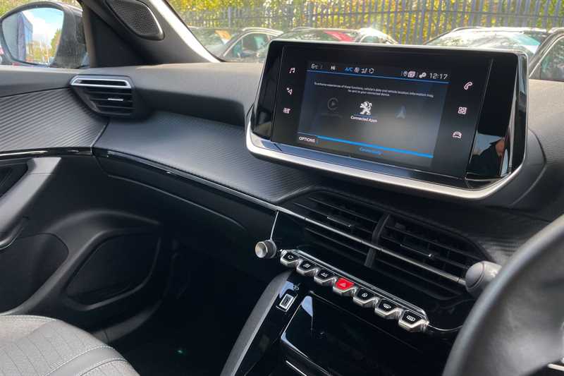 Used Peugeot 2008 2023 for sale - 76552603: Photo 25