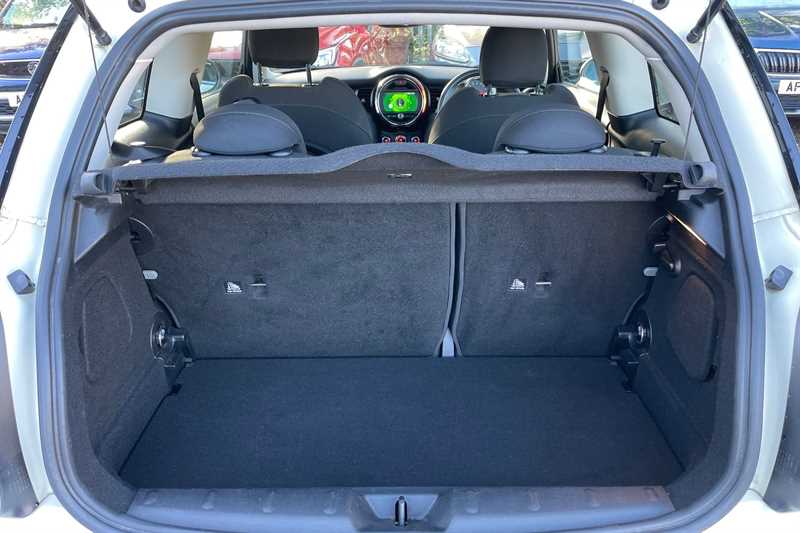 Used MINI Hatch 2018 for sale - 77146376: Photo 24