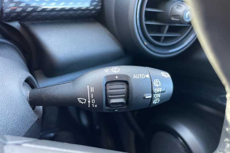 Used MINI Hatch 2018 for sale - 77146376: Photo 32