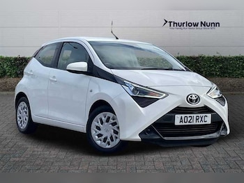 2021 - 1.0 VVT-i x-play Hatchback 5dr Petrol Manual Euro 6 (Safety Sense) (71 ps)