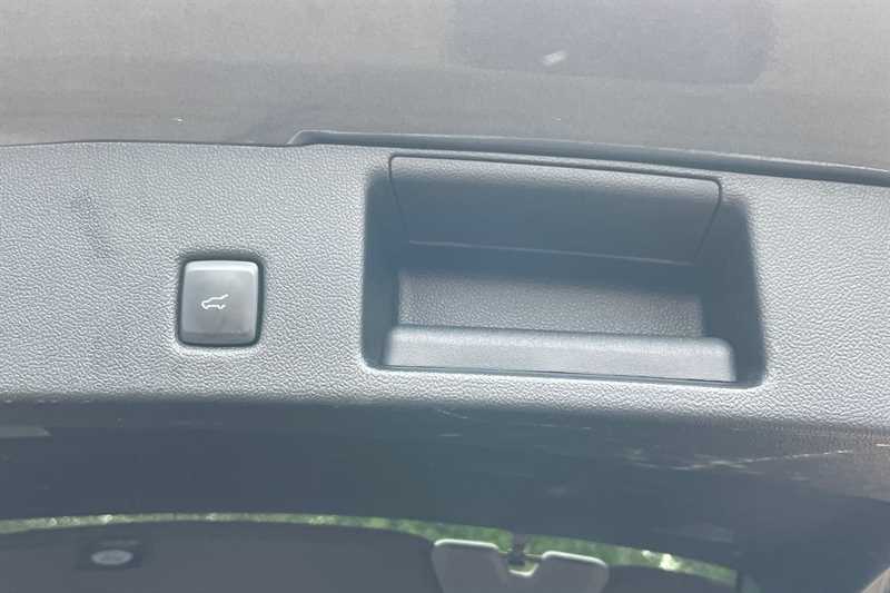 Used Ford Kuga 2022 for sale - 76204100: Photo 25