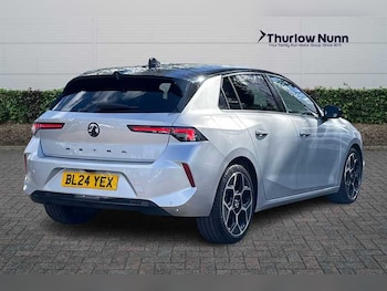 Used Vauxhall Astra 2024 for sale - 77972027: Photo