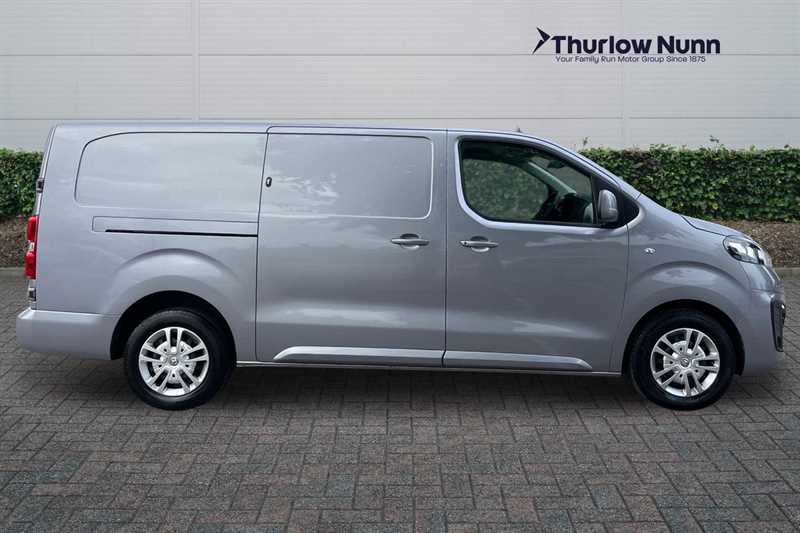 Used Vauxhall Vivaro 2021 for sale - 76434901: Photo 2