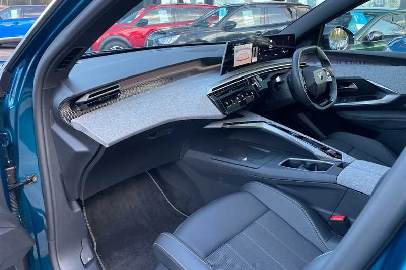 Used Peugeot 3008 2025 for sale - 76888999: Photo 35