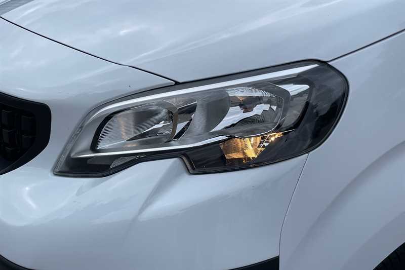 Used Peugeot Expert 2023 for sale - 76204413: Photo 32