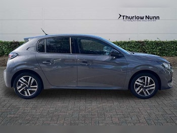 Used Peugeot 208 2022 for sale - 75815819: Photo