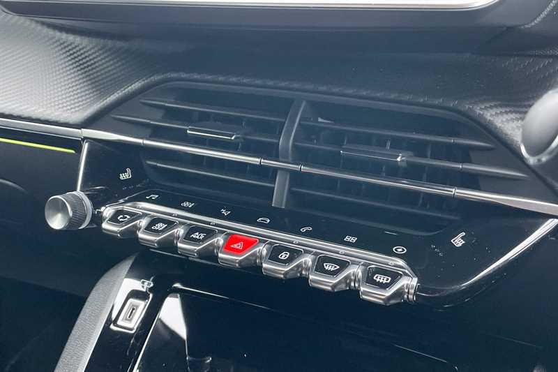 Used Peugeot 2008 2022 for sale - 77471943: Photo 15