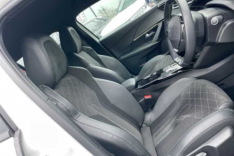 Used Peugeot 2008 2022 for sale - 77471943: Photo 39