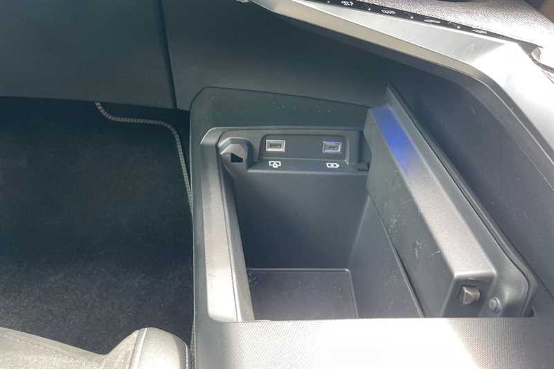 Vehicle 33