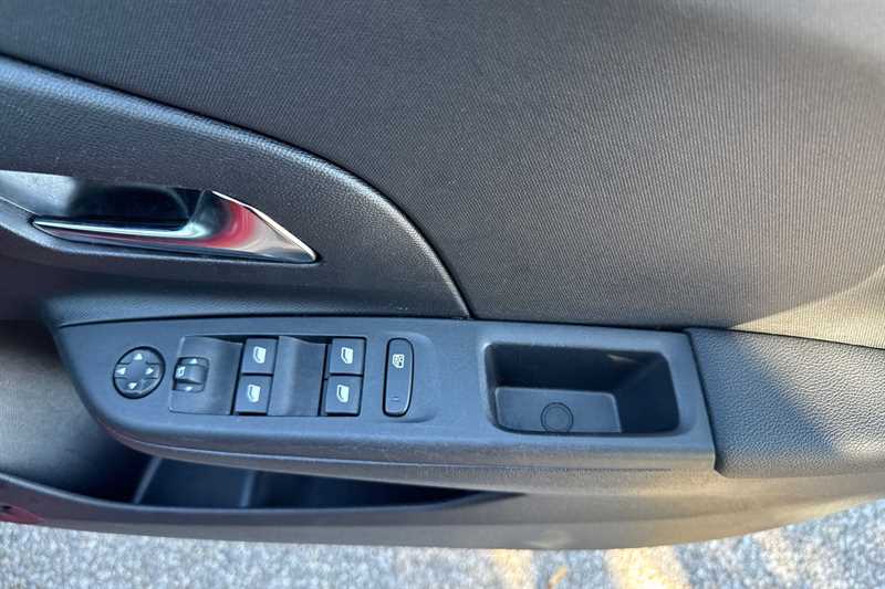 Used Vauxhall Corsa 2023 for sale - 76062533: Photo 17