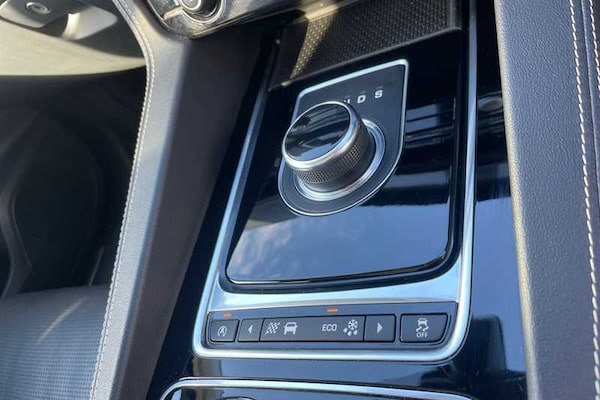 Used Jaguar F-Pace 2016 for sale - 76204334: Photo 27