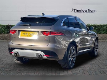 Used Jaguar F-Pace 2016 for sale - 76204334: Photo 3