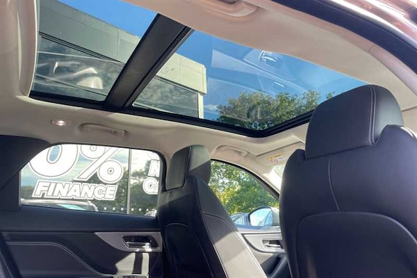 Used Jaguar F-Pace 2016 for sale - 76204334: Photo 46