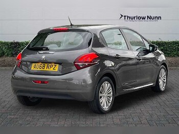 Used Peugeot 208 2019 for sale - 76475300: Photo