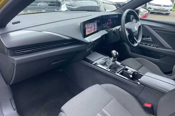 Used Vauxhall Astra 2023 for sale - 76241847: Photo 13