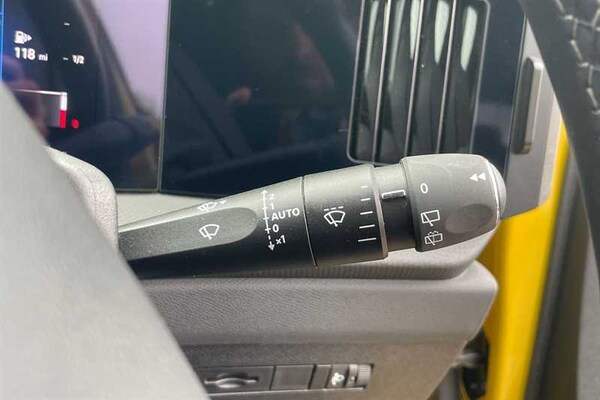 Used Vauxhall Astra 2023 for sale - 76241847: Photo 22