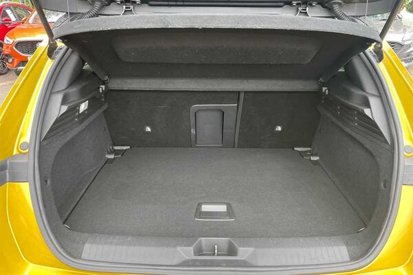 Used Vauxhall Astra 2023 for sale - 76241847: Photo 24