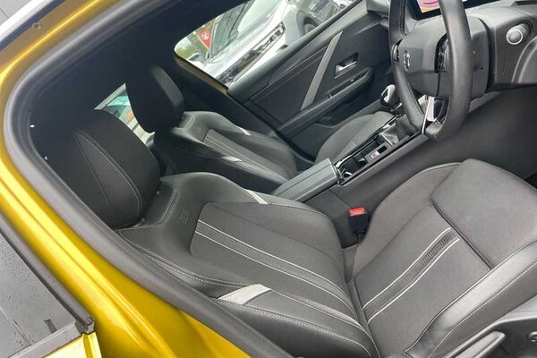 Used Vauxhall Astra 2023 for sale - 76241847: Photo 41