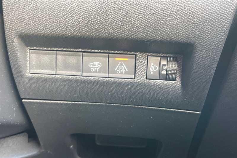 Used Peugeot 208 2023 for sale - 77146337: Photo 29