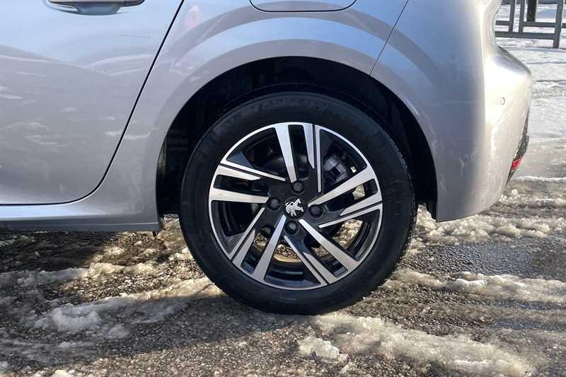 Used Peugeot 208 2023 for sale - 77146337: Photo 9