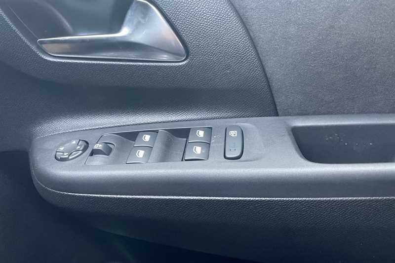 Used Vauxhall Corsa 2025 for sale - 76999971: Photo 16