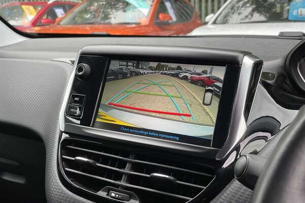 Used Peugeot 208 2019 for sale - 76204298: Photo 19