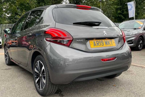 Used Peugeot 208 2019 for sale - 76204298: Photo 40