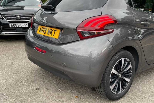 Used Peugeot 208 2019 for sale - 76204298: Photo 42