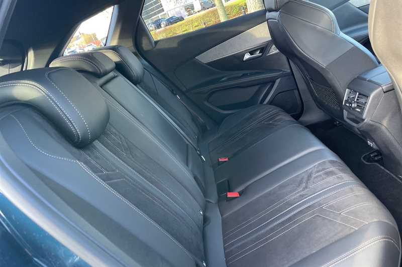 Used Peugeot 3008 2021 for sale - 77471740: Photo 30