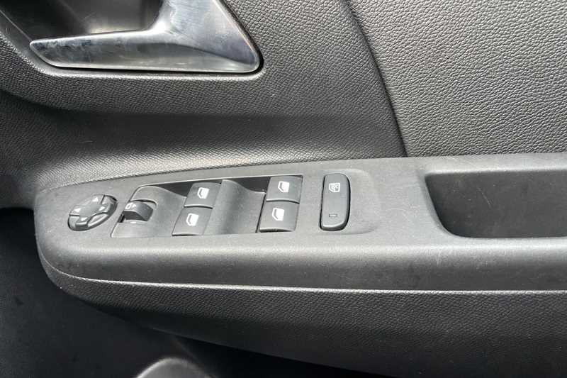 Used Vauxhall Corsa 2023 for sale - 76575356: Photo 16