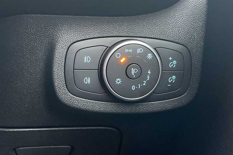 Used Ford Fiesta 2019 for sale - 77614755: Photo 27