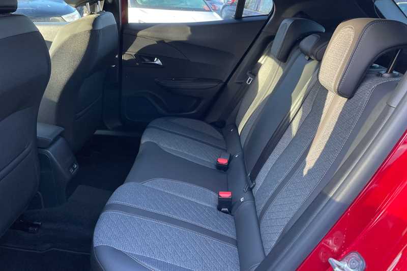 Used Peugeot 2008 2024 for sale - 76804335: Photo 28