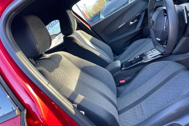 Used Peugeot 2008 2024 for sale - 76804335: Photo 33