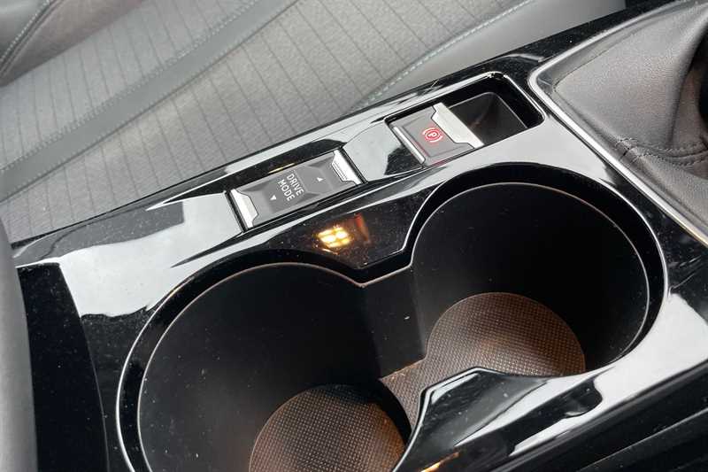 Used Peugeot 208 2023 for sale - 76827000: Photo 28