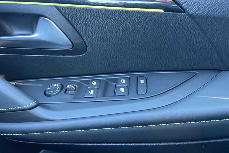 Used Peugeot 208 2023 for sale - 77145924: Photo 16