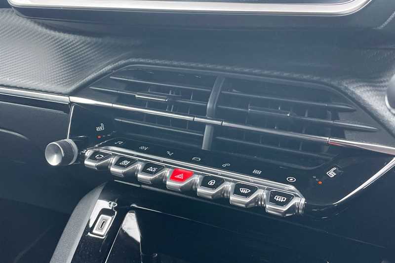 Used Peugeot 2008 2022 for sale - 77471268: Photo 15